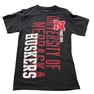 Champion Black T-Shirt University Of Nebraska Huskers 100% Cotton Mens Sz Medium